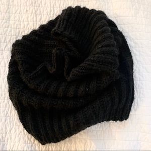 Black infinity scarf